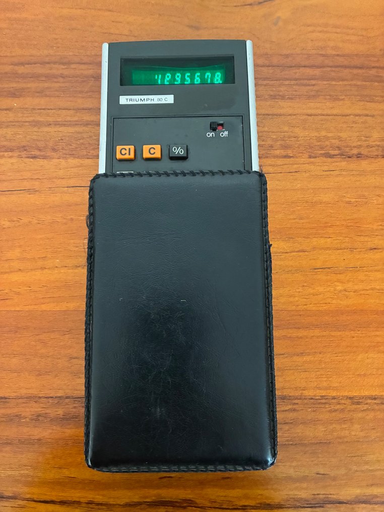 Triumph 80 C - Computador #1.0