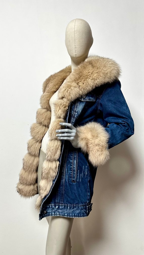 Artisan Furrier - Jachetă #1.0