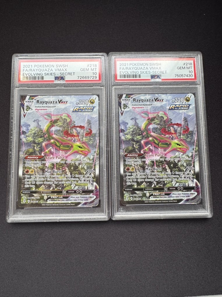 Pokémon - 2 Graded card - Rayquaza #218 Folie, Hemmelig sjelden, Full kunst - PSA 10 - Sword & Shield - Evolving Skies #1.0