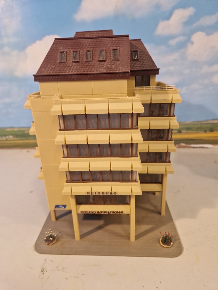 Kibri H0 - Machete tren (3) - apartamente #2.1