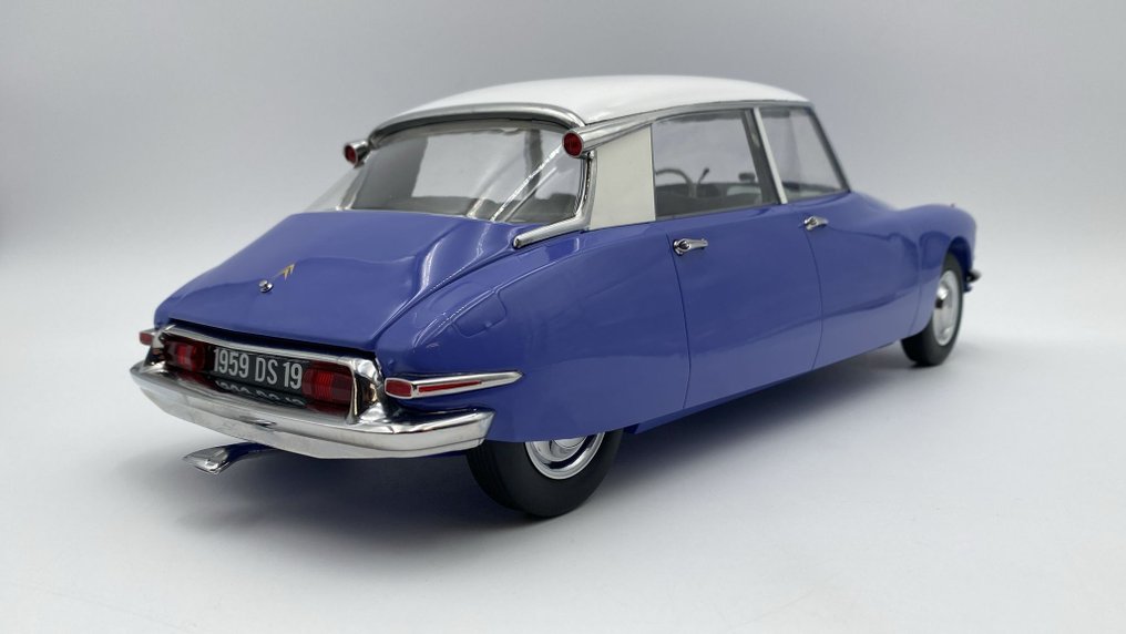 Norev 1:12 - Miniatura de carro - Citroen DS 19 1959 - (cód.C48) #2.1