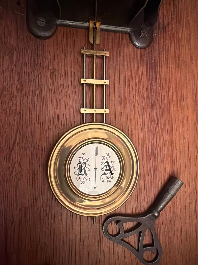 箱式三针一线时钟 -   木, 黄铜 - 1920-1930 #4.3