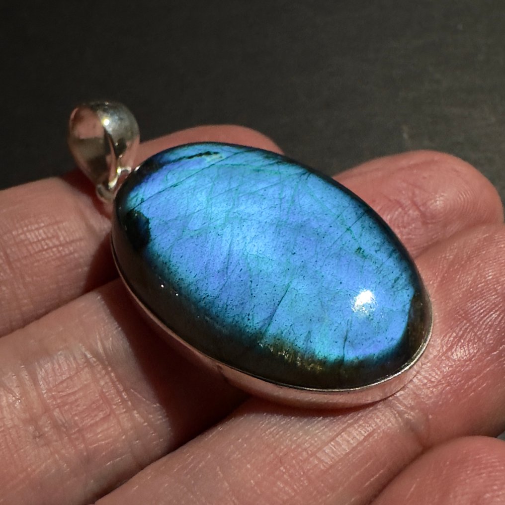 Labradorite Pendente - Altezza: 33 mm - Larghezza: 22 mm- 12.35 g - (1) #1.0