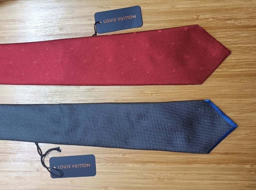 Louis Vuitton - Tie #1.0
