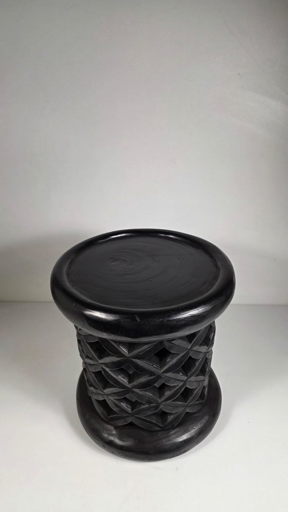 Ξύλινη σκαμωτή - Bamileke - Cameroon  (χωρίς τιμή ασφαλείας) #4.3