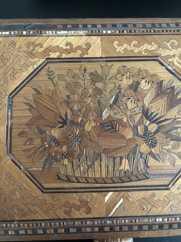 Boks (2) - strå - Marqueterede bokse #3.2