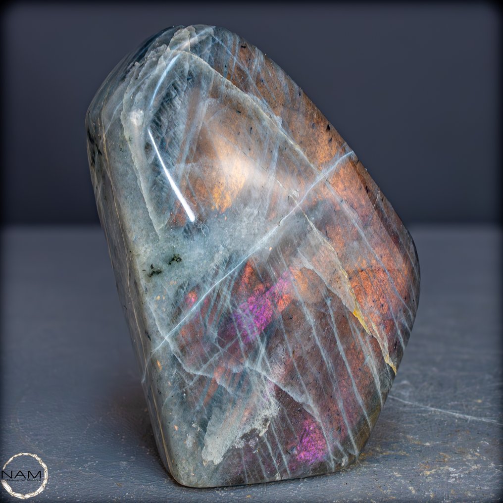 Φυσικός απλόμορφος λαβραδορίτης. με έντονη φωτιά και πολύπλοκο παιχνίδι χρωμάτων- 1156.09 g #2.1