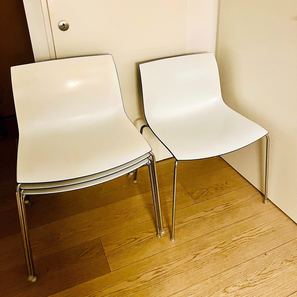 Arper - Lievore Altherr Molina - Καρέκλα τραπεζαρίας (4) - χαλί - Πλαστικό, Χρώμιο #1.0