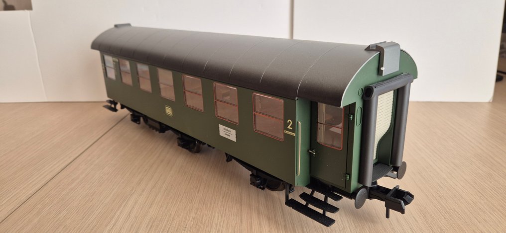 Märklin 1 - 55033 - Σετ επιβατικού τρένου μοντελισμού (1) - Τριθέσιοι 3-άξονες Umbauwagen - DB #4.3