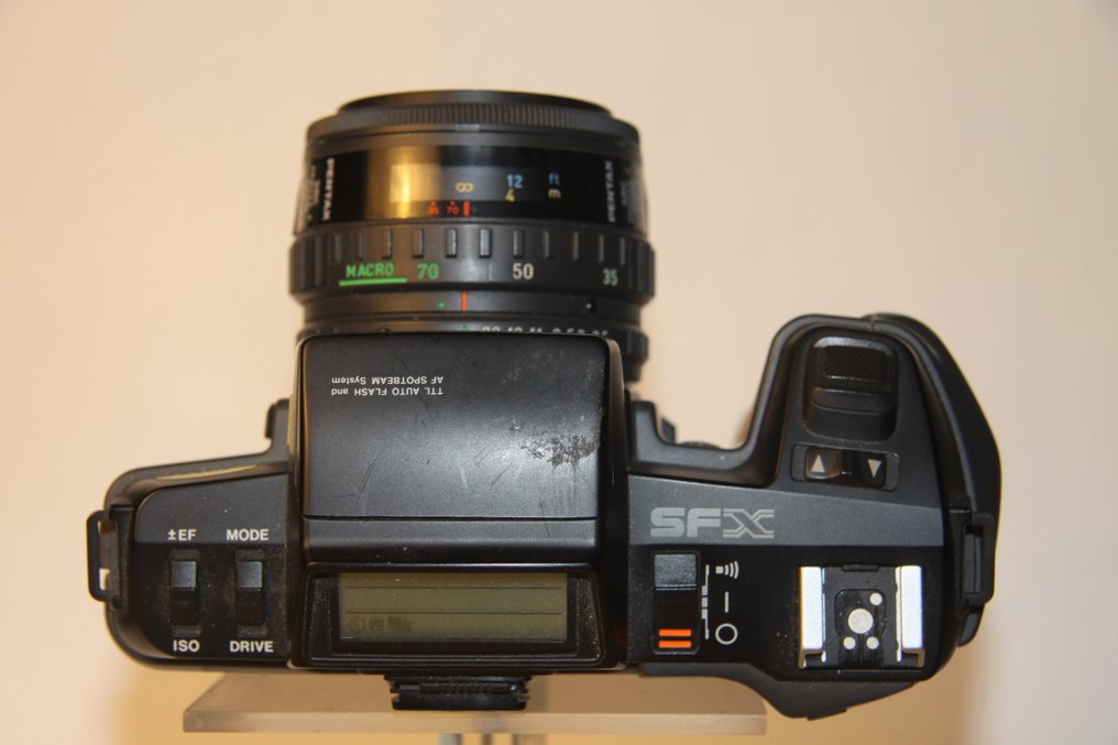 Pentax SFX + smc-F / F zoomlenses: 35-70mm + 28-80mm + 70-200mm | Appareil photo reflex mono-objectif (SLR) #1.0