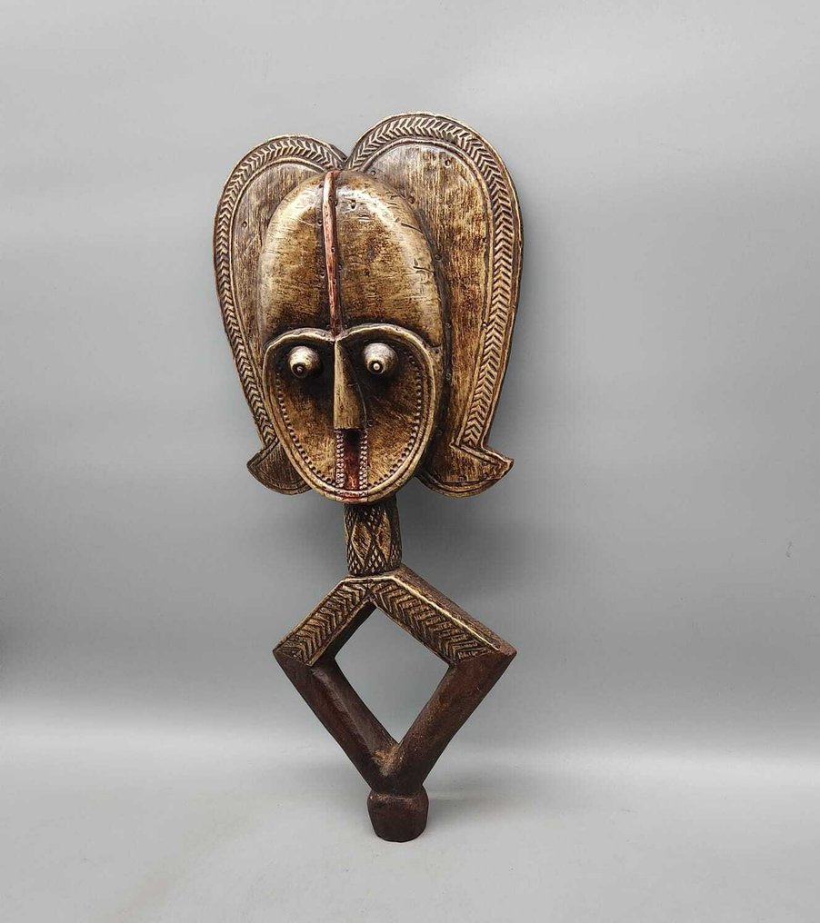 Λειψανοθήκη - Kota obamba - Γκαμπόν  (χωρίς τιμή ασφαλείας) #4.3