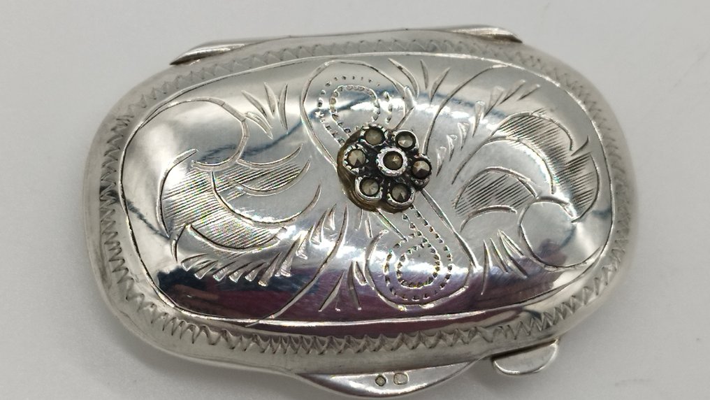 Boks - .925 sølv - (uden reservationspris) #3.2