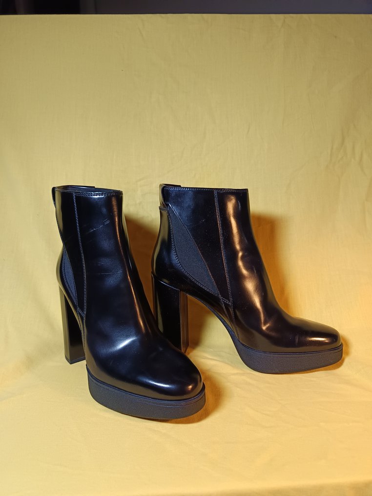 Tod's - Schuhe mit Absatz - Größe: EU 38.5 #1.0