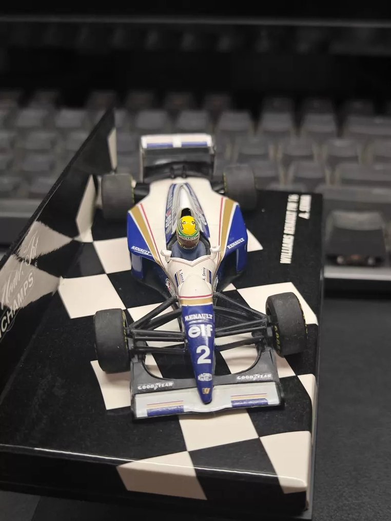 Minichamps 1:43 - Modellauto - Williams Renault FW16 A. Senna #3.2
