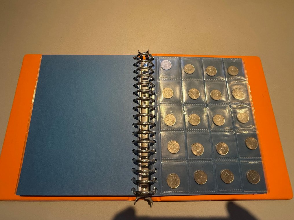 Ολλανδία. Juliana en Beatrix. Gulden 1948 tot en met 2000  (χωρίς τιμή ασφαλείας) #3.2