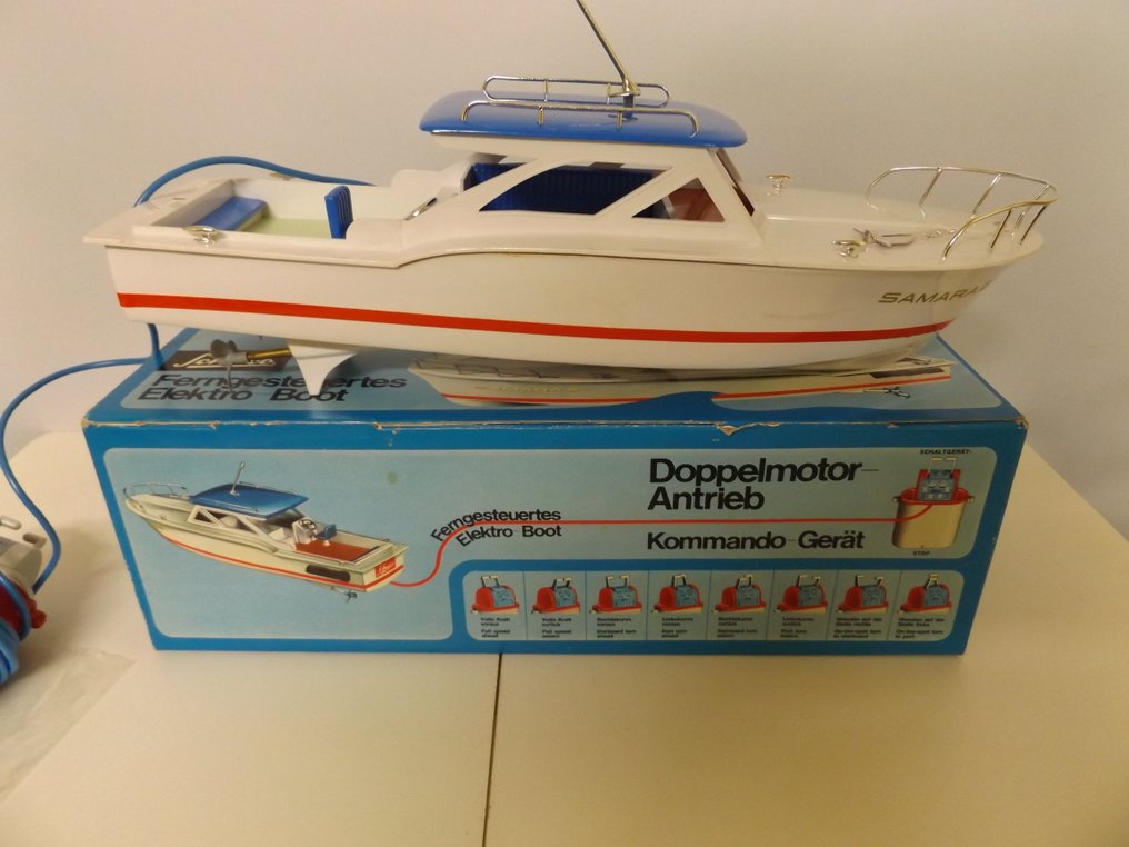 Schuco  - Παιχνίδι όχημα - Samara II, Battery Operated Plastic Toy, Boxed - 1960-1970 - Γερμανία #1.0