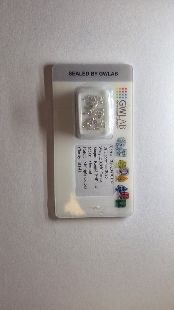 没有保留价 - 49 pcs 钻石  (天然色彩的)  - 0.95 ct - 圆形 混合色彩 - SI1 微内含一级, SI2 微内含二级, SI2 微内三含级, I1 内含一级 - Gemewizard宝石实验室（GWLab） #1.0