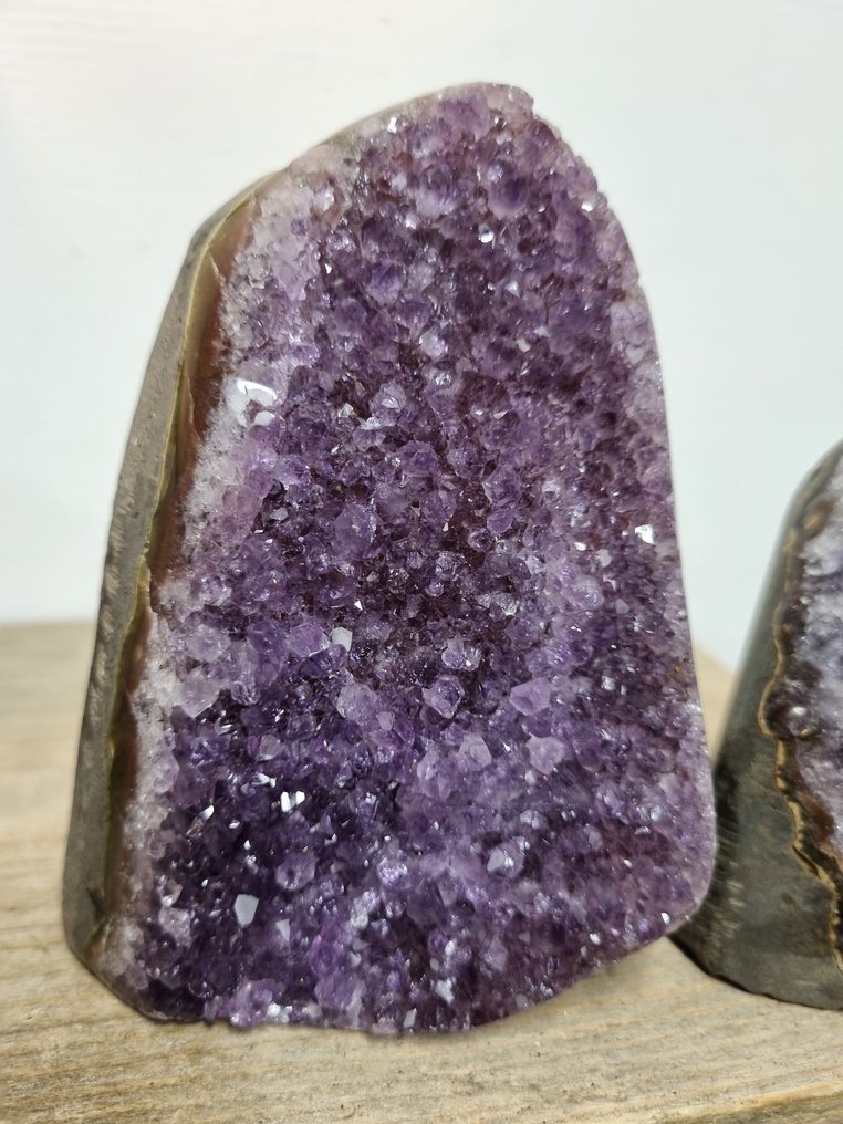 HQ Amethyst 镶边抛光，尺寸为11.5 - 7.8厘米- 1260 g - (2) #1.0