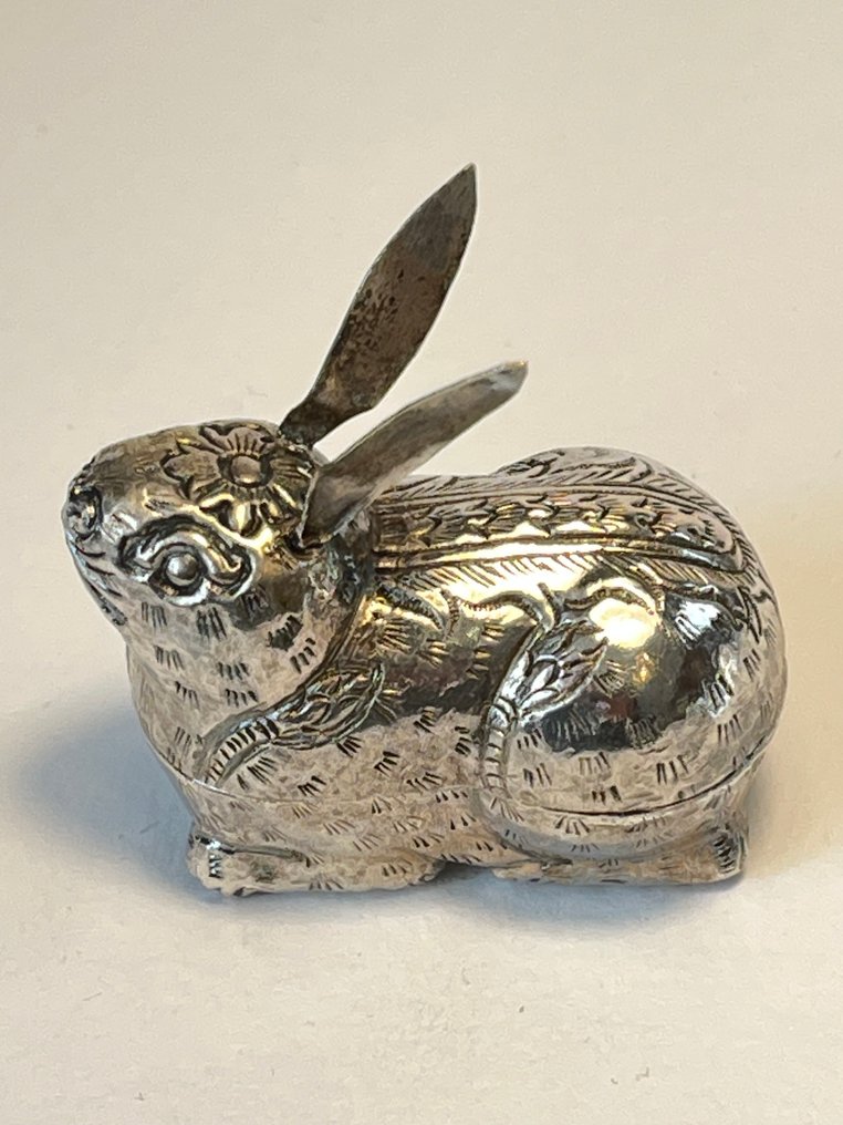 Box - .900 silver - rabbit #1.0