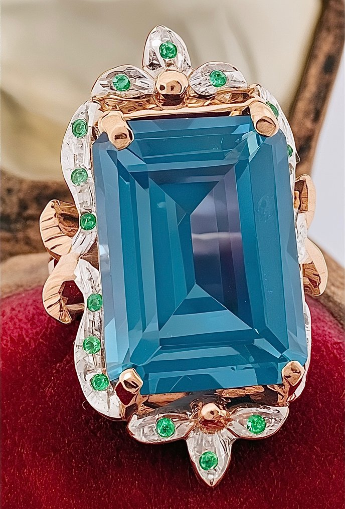 Ingen mindstepris - Ring - 9 kt. Rosaguld, Sølv Topas - Smaragd #3.2