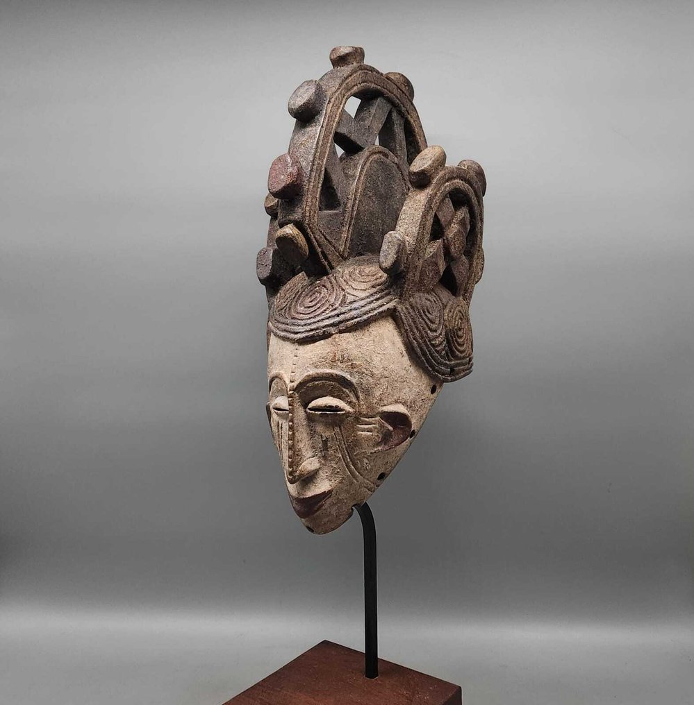 Μάσκα κράνος - Ίγκμπο - Νιγηρία  (χωρίς τιμή ασφαλείας) #3.2