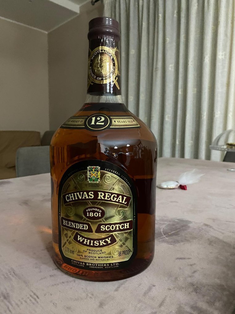 Chivas Regal 12 years old  - b. Anni ‘70, Anni ‘80 - 3.78 Litres #1.0