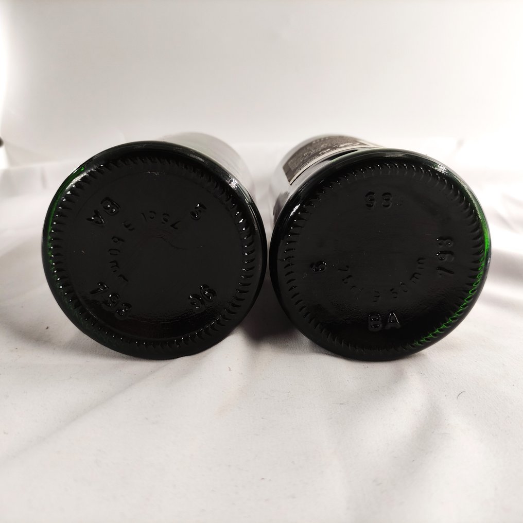 1990 & 1992 Dow's - Late Bottled Vintage Port -  Douro  - 2 Pullot (0.7 L) #3.2