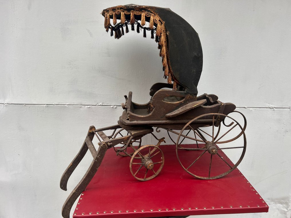 Tralle - Tre, Metall, Lær - Antikk hestekjørt #1.0