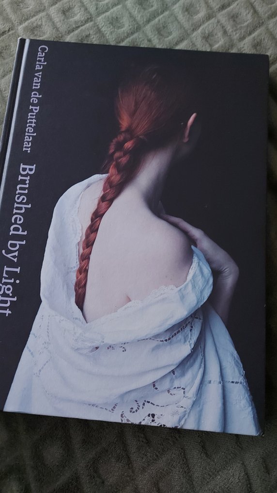 Carla van de Puttelaar - Brushed by light - 2020 #1.0