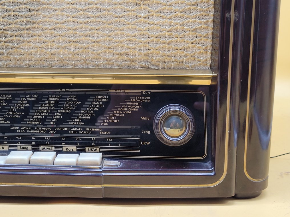 EMUD Record 200 W – Röhrenradio – Holzgehäuse - - Ραδιόφωνο #3.2