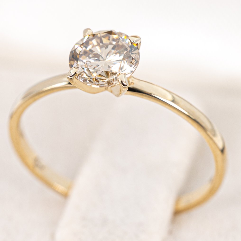 沒有保留價 - 戒指 - 14 克拉 黃金 -  0.83ct. tw. 鉆石 (天然彩色) - IGI #3.2