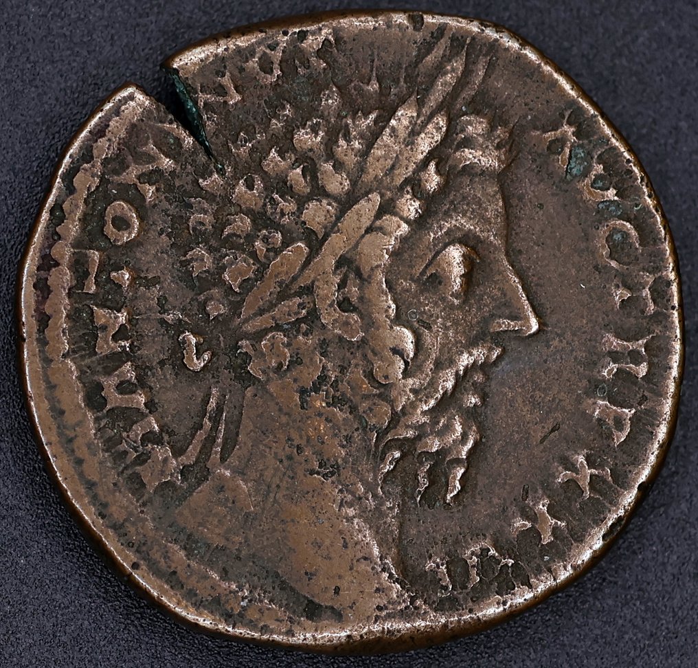 Ρωμαϊκή Αυτοκρατορία. Marcus Aurelius (AD 161-180). Sestertius Rome - Roma seated left #1.0