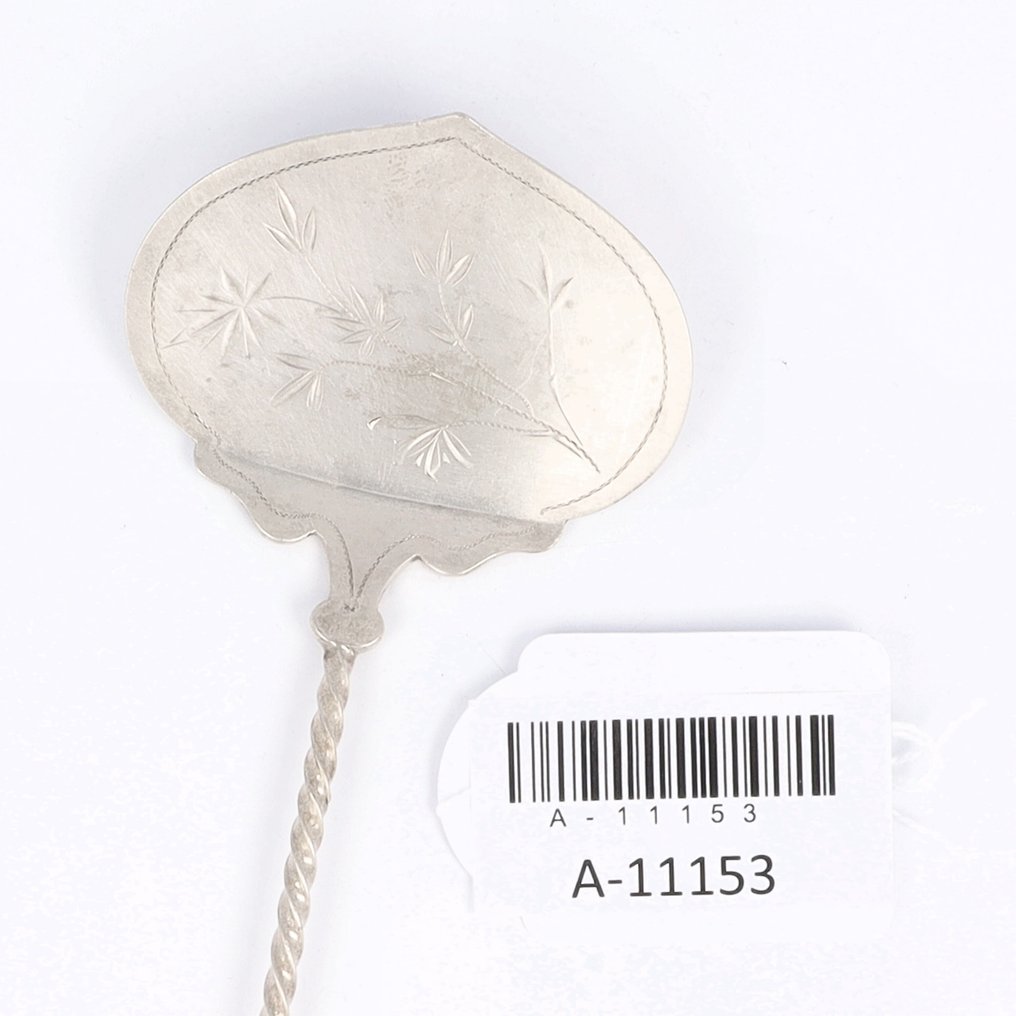 J.M. van Kempen & Zn. - Art Nouveau pasteischep - Πιατέλα γλυκισμάτων - .833 silver #4.3