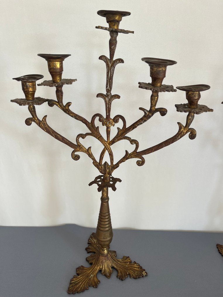 Sfeșnic (2) - Bronz aurit - Candelabre antice #2.1