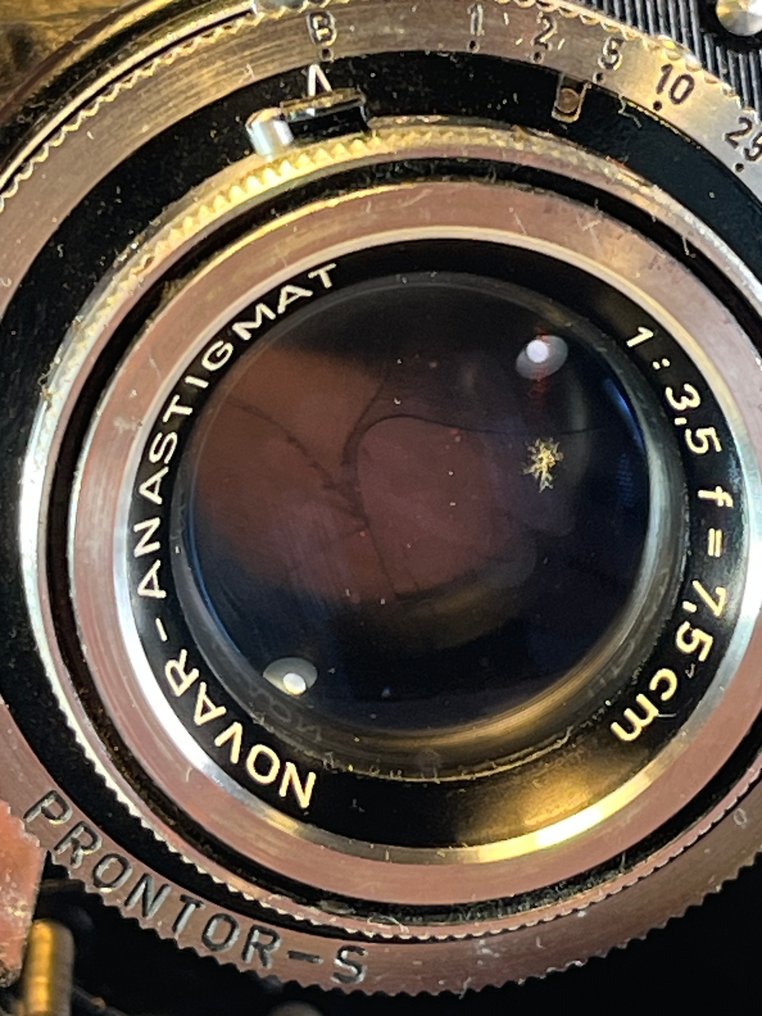 Zeiss Ikon Ikonta ( 521/16 ) 1938-1953 Analogue camera #1.0