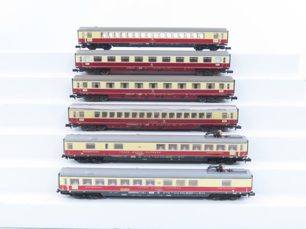 Fleischmann N - o.a. 8163 - Επιβατικό τρένο μοντελισμού (6) - 7x 4-θέσια «TEE» ταχύσπρα βαγόνια τρένων 1ης τάξης, συμπεριλαμβανομένων βαγονιών εστιατορίου - DB #1.0