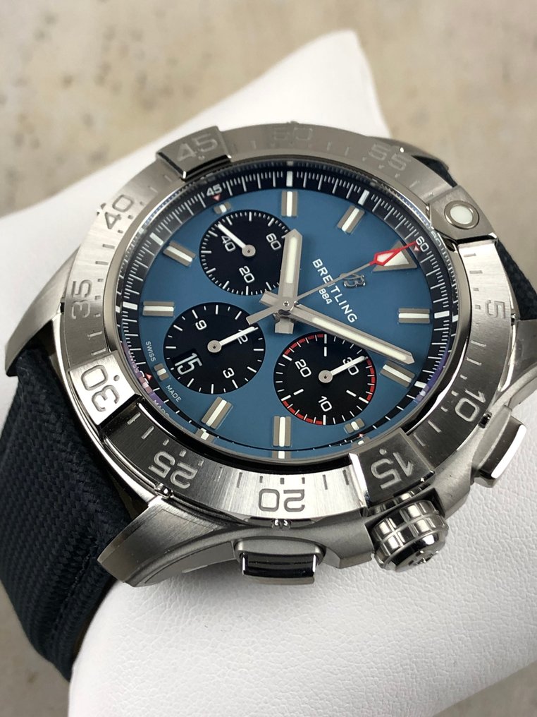 Breitling - Avenger B01 Chronograph 44 - AB0147101C1A1 - Άνδρες - 2020+  #1.0