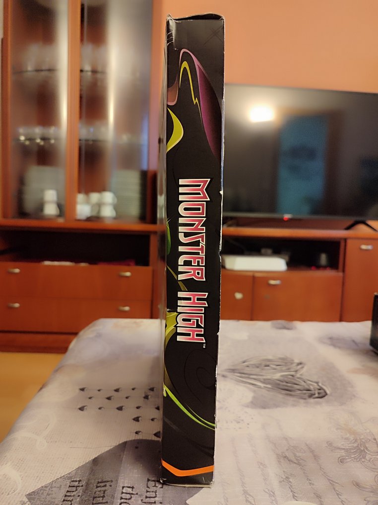 Mattel  - Dukke Casta Fierce #3.2