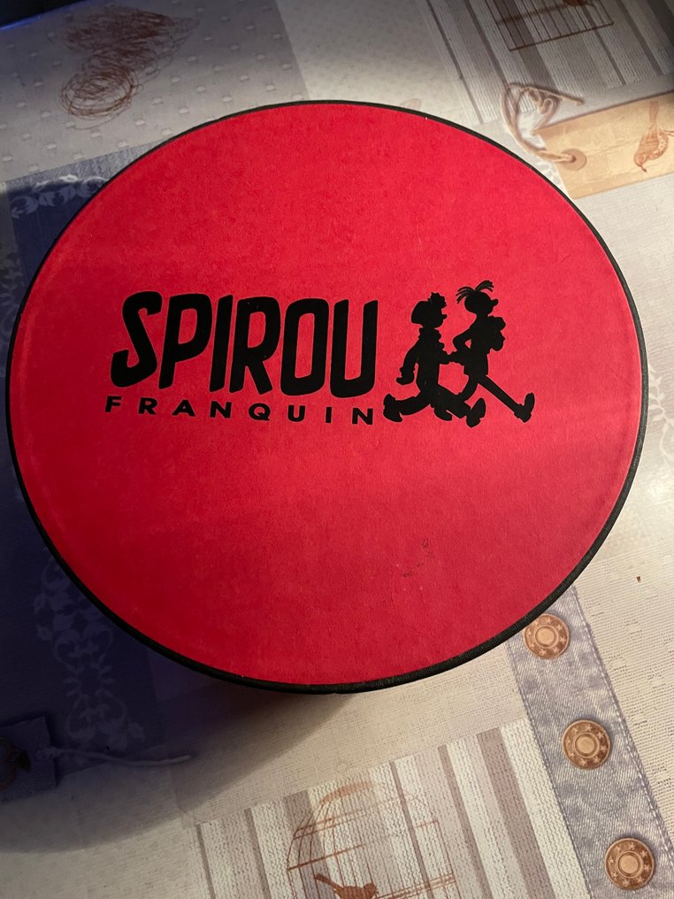 Fariboles Productions - PASCAL RODIER - Αγαλματίδιο, Fantasio - 23 cm - Ρητίνη - 2003 #3.2