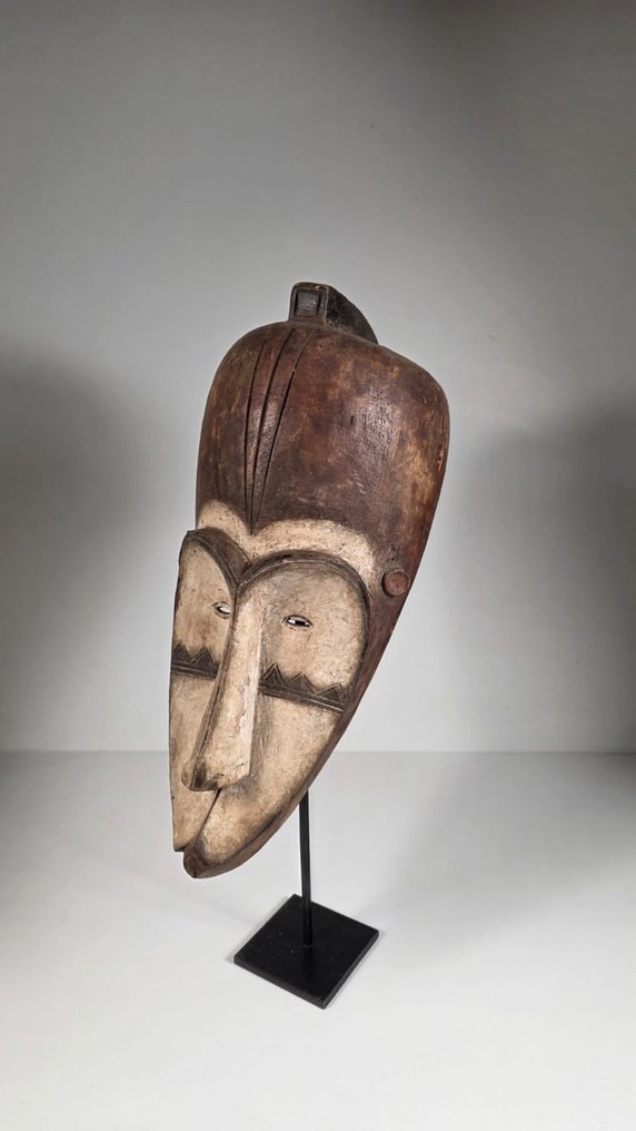Ξύλινη μάσκα - Fang - Γκαμπόν  (χωρίς τιμή ασφαλείας) #1.0