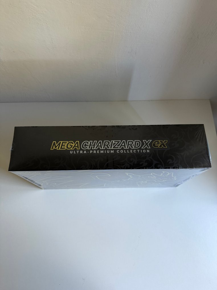 Spielkarten - Pokémon Ultra Premium Collection Mega Charizard Ex #1.0