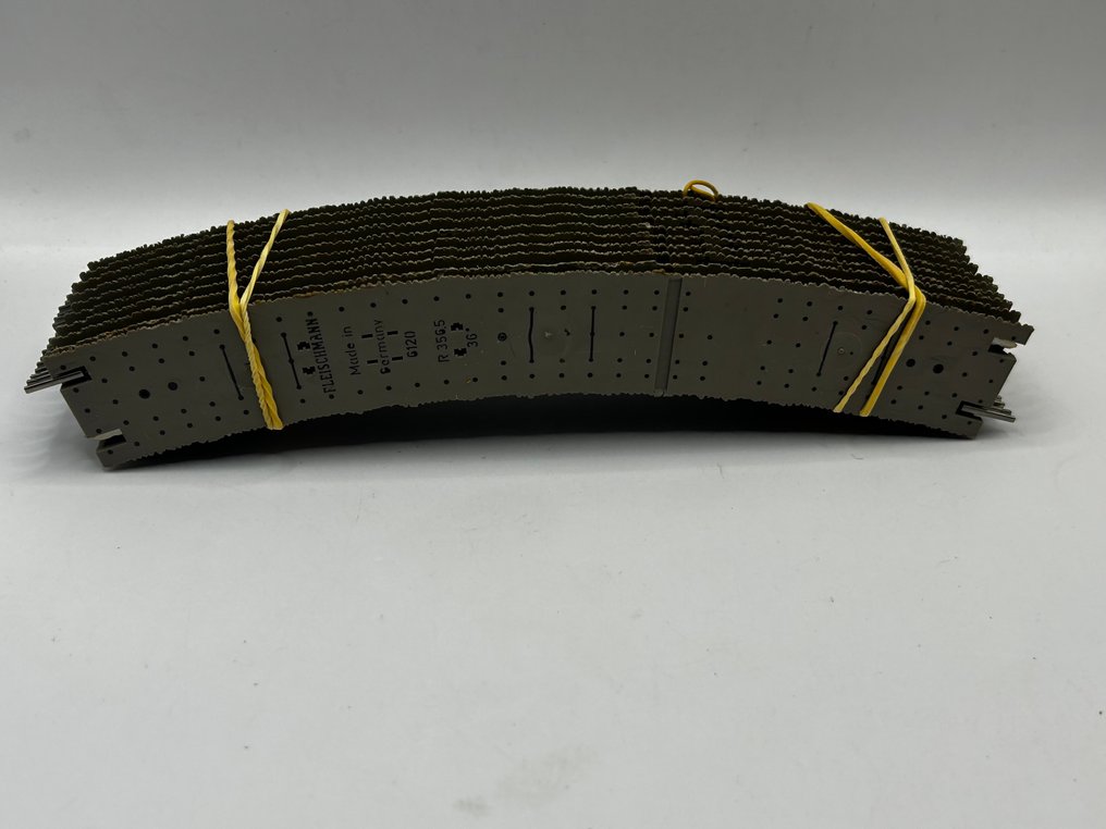 Fleischmann H0 - 6120, 6122 - 模型火車軌道 (60) - Fleischmann 專業弧形導軌。 #3.2