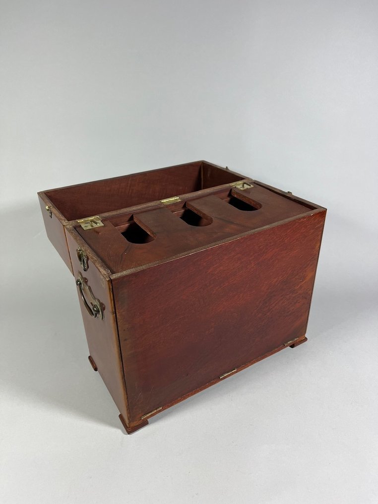 Barschrank - Mahagoni #1.0