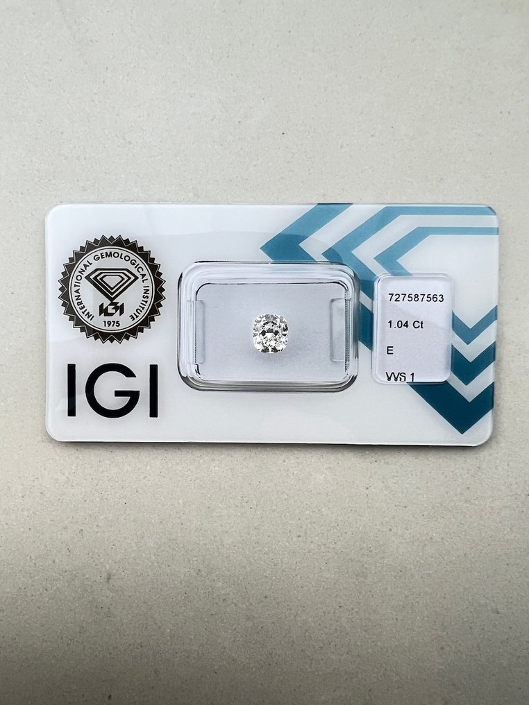 没有保留价 - 1 pcs 钻石  (天然)  - 1.04 ct - 枕形 - E - VVS1 极轻微内含一级 - 国际宝石研究院（IGI） #1.0