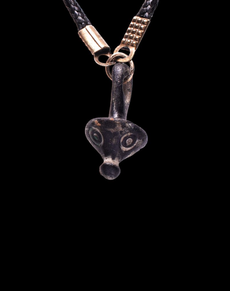 古羅馬 青銅色 驱邪的青铜生育阴门护符——保护护符  (沒有保留價) #1.0