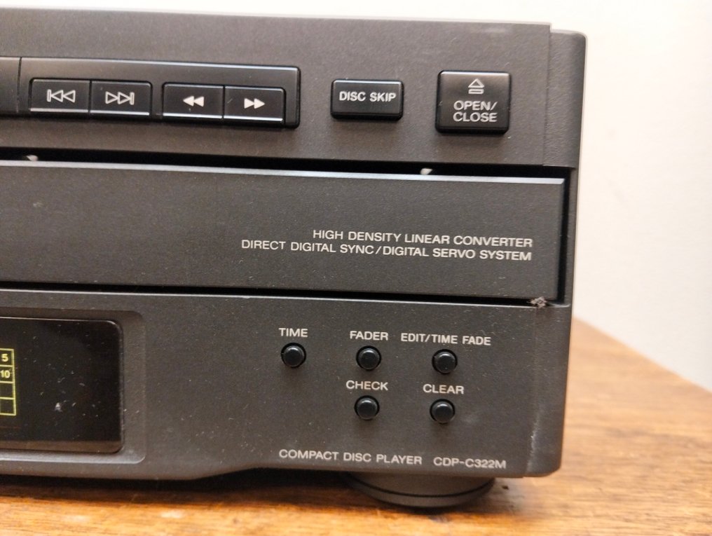 Sony - CDP-C322M CD player #2.1