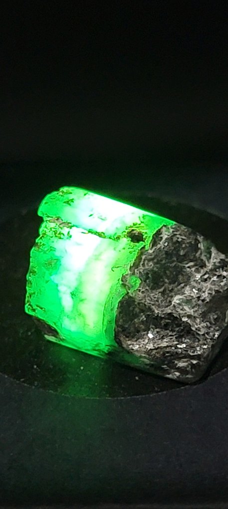 Emerald 粗糙- 3.94 g - (1) #4.3