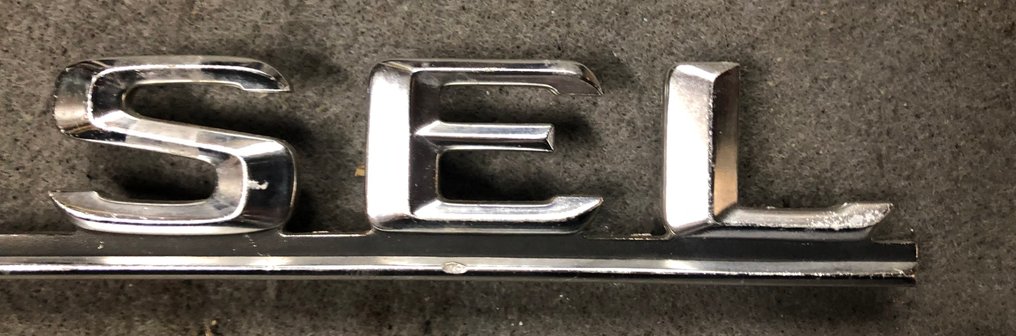 mercedes - Mascotte - Metallo #4.3