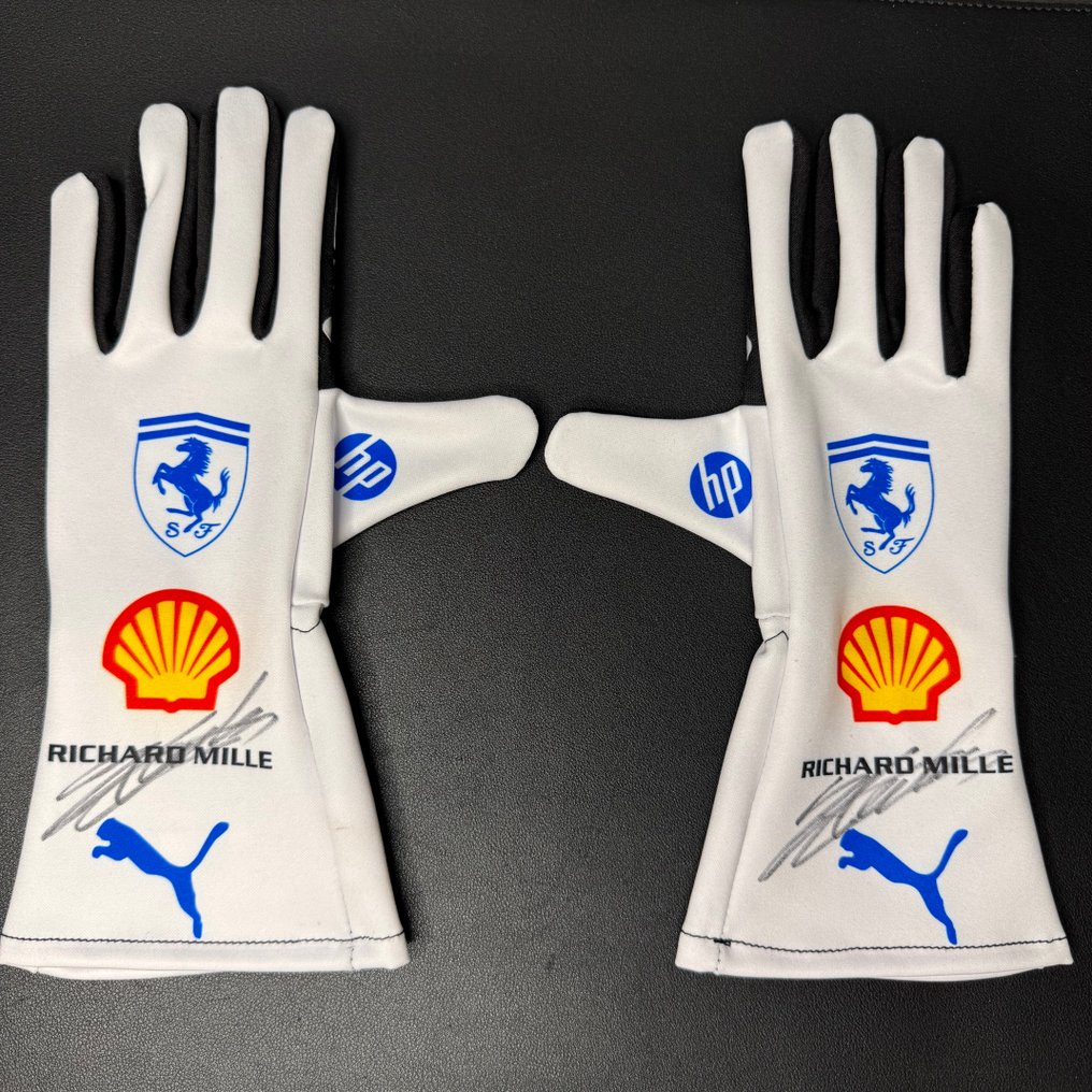 Ferrari - Formula 1 - Charles Leclerc - 2025 - GP Mônaco 2025 - Luvas réplica  #1.0