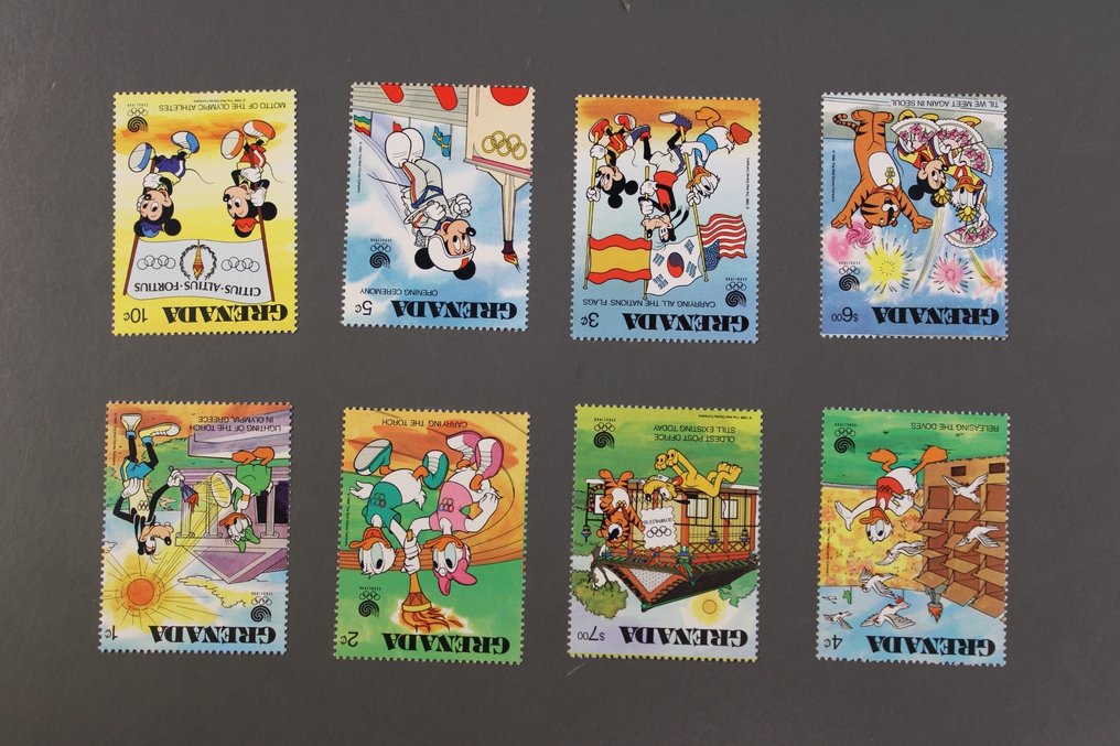 Différents pays  - 52 phrases complètes différentes de Disney #1.0